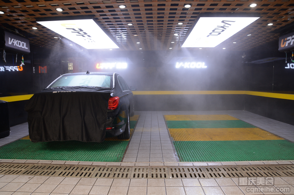 汽車貼膜無塵施工車間